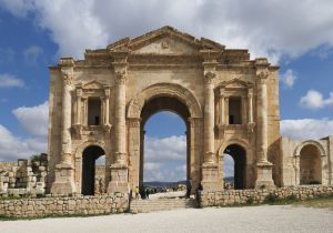 قوس هادريان